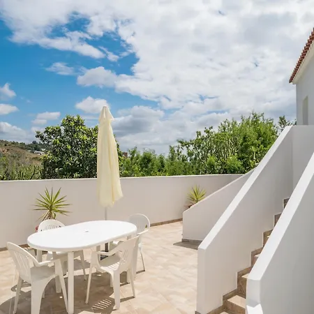 בית נופש Akivillas Forest *